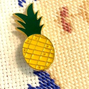 Pineapple Needle Minder | Magnetic Needle Holder | Fridge Magnet